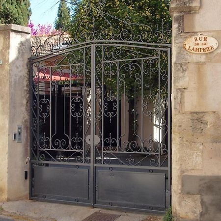 Le 26 Appartement Nîmes Buitenkant foto