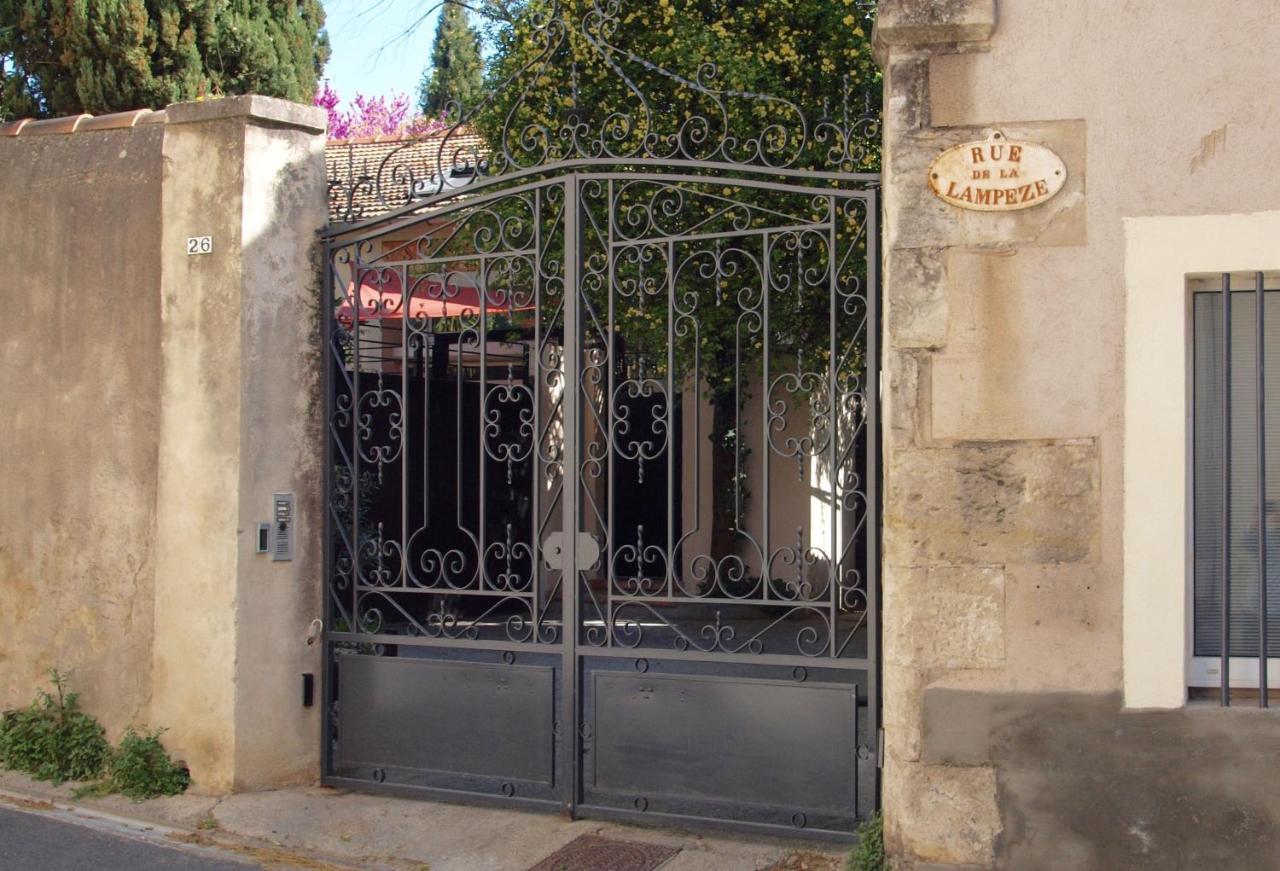 Le 26 Appartement Nîmes Buitenkant foto